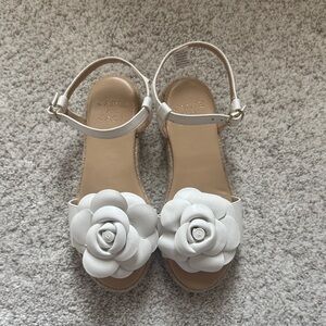 NWOT Janie and Jack White Floral Sandals size 1